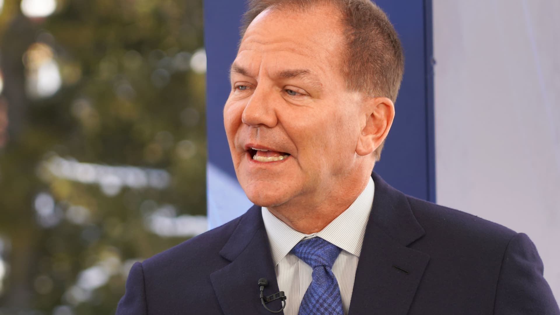 Paul Tudor Jones Says AI Bull Market Has ‘Another Year or Two to Run’
